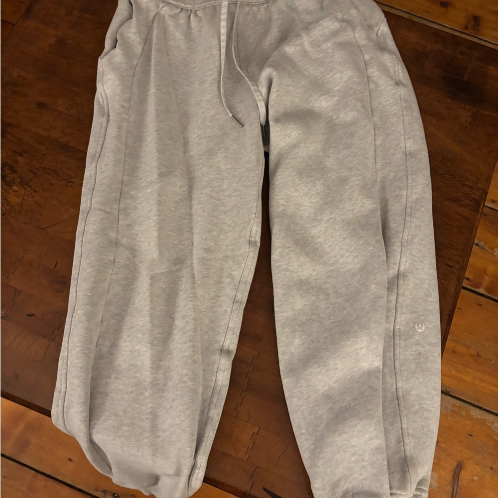 LULULEMON scuba jogger
